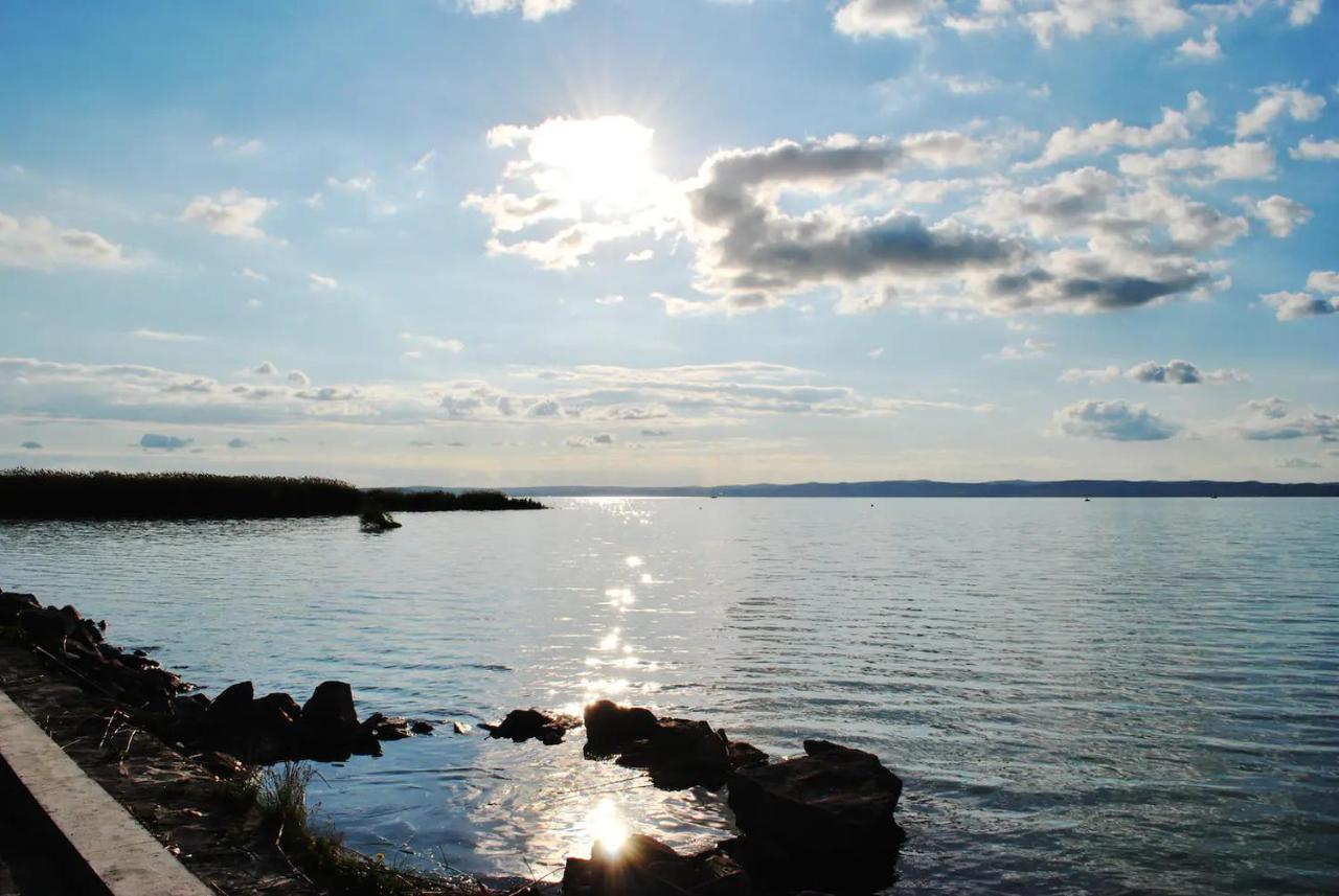 Endretro Apartments Siófok Kültér fotó